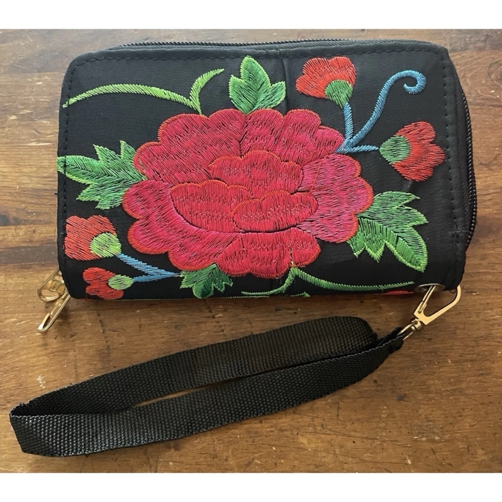 Unbranded Embroidered Double Zip-Around Wallet Black Red Green 6.5" W x 3.5" H
